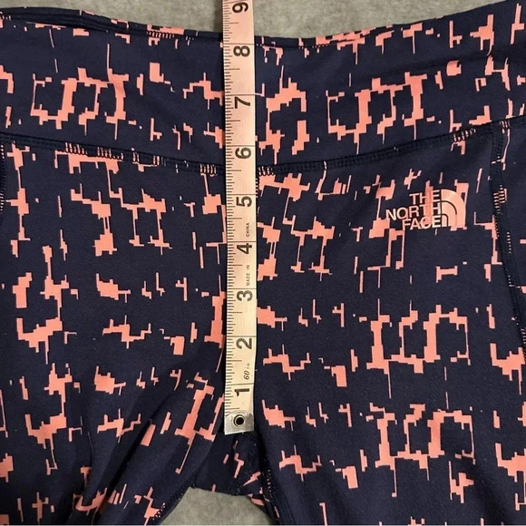 The North Face navy and coral Capri leggings size S - Picture 6 of 8